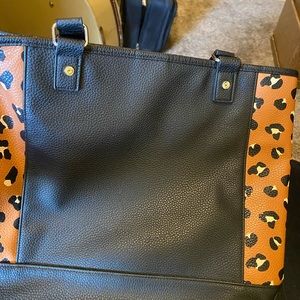 Thirty one tote and wallet